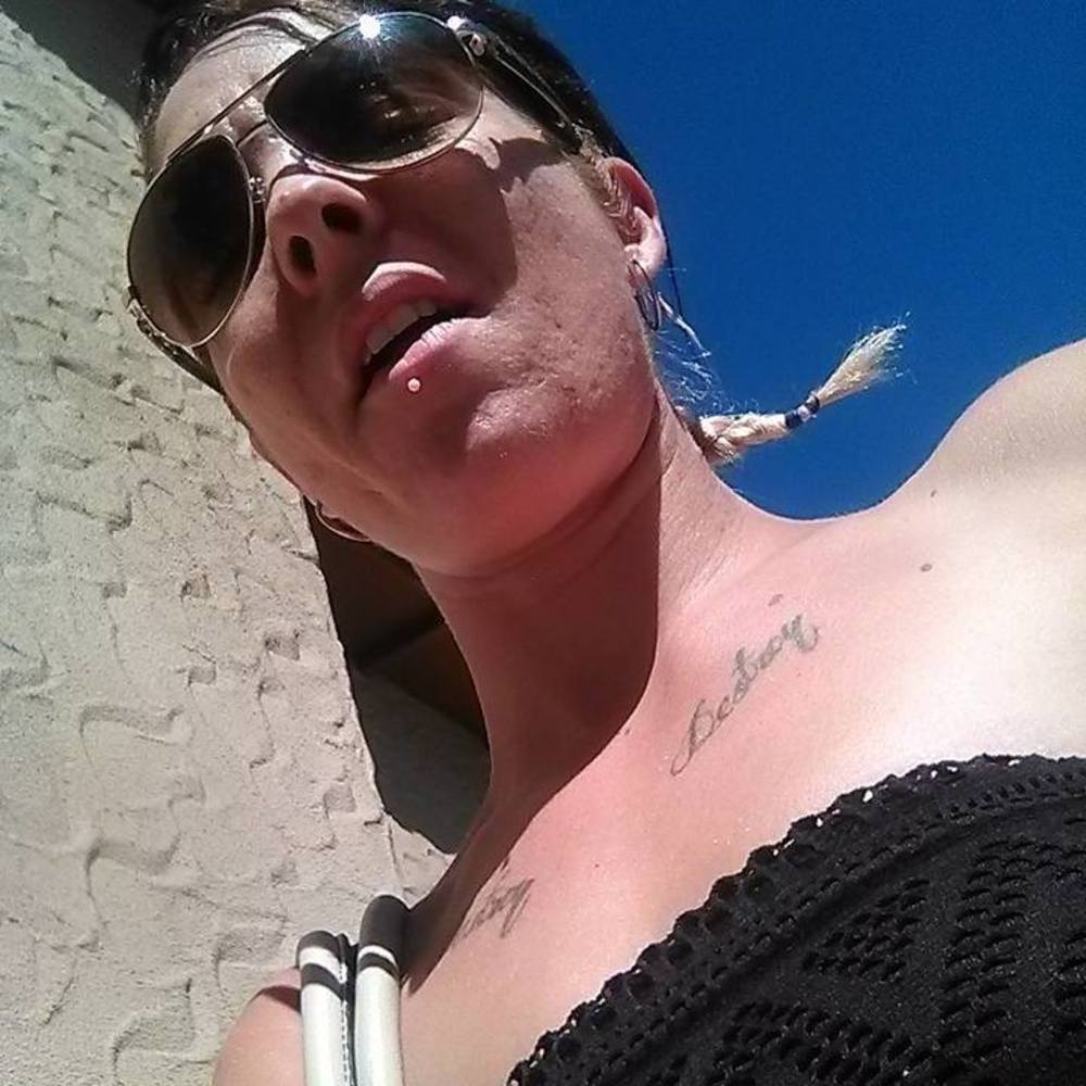 Meet your Posher, Chey